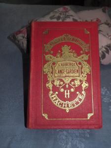 Un livre ancien , Bibliothèque rose de Hachette, l'auberge de l'ange gardien de la comtesse de Ségur