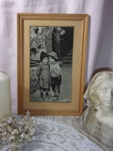  Charmant tableau ancien, enfants, soierie de Saint-Etienne