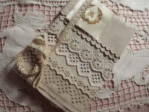  lot de broderies anglaises anciennes pour livre textile, scrapbooking, etc ... coloris lin/beige