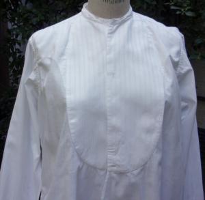 Chemise ancienne pour homme à plastron finement rayé