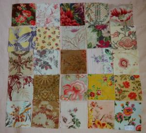  LOT DE 25 COUPONS DE TISSUS ANCIENS POUR PATCHWORK