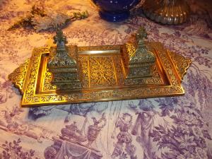 GRAND ET BEL ENCRIER ANCIEN EN BRONZE POUR BUREAU