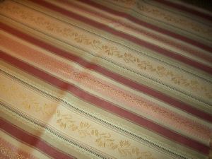 Tissu soyeux style Louis XVI , coloris délicats