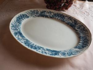 Très grand plat bleu ancien , ovale , de Saint Amand et Hamage , modèle Lamballe