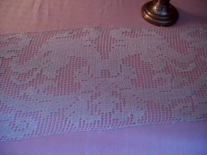 BANDEAU ANCIEN FILET MAIN LIN. FLEURS ET CHIMERES*** 19 EME, dentelle ancienne, rideau