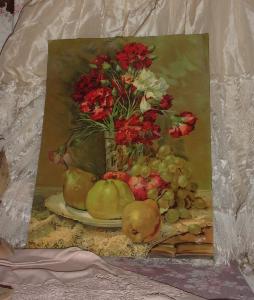 Une grande chromolithographie ancienne  représentant une nature morte et des fleurs