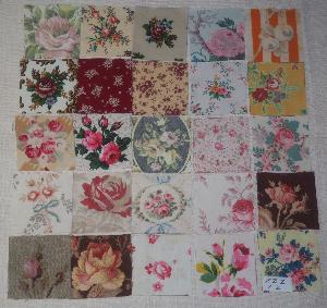   25 petits coupons de tissus anciens pour patchwork , motifs de " roses "