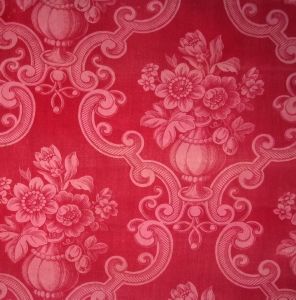 JOLI TISSU ANCIEN 19 EME  BEAU ROUGE