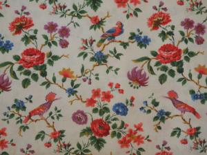 Charmant tissu ancien ou vintage , fleurs et oiseaux