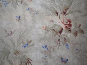 Tissu ancien 1900 , fleurs et oiseaux, tons fanés , déco shabby