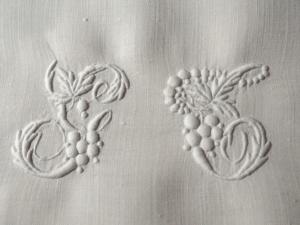 Superbe monogramme ancien GT 