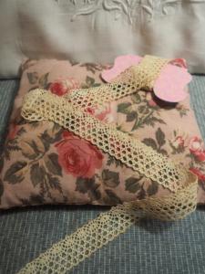 dentelle ancienne coloris naturel