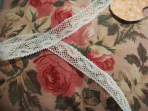 Fine dentelle ancienne