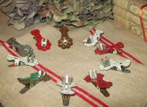 LOT DE 10 PINCES POUR BOUGIES ANCIENNES /NOEL/DECO