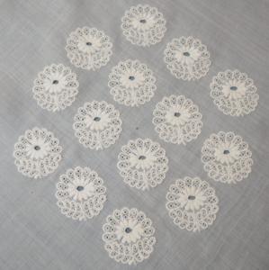 fond de coiffe ancien , fine broderie, coiffe régionale