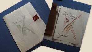 UNE PAIRE DE BAS ANCIENS AVEC COUTURE EXCITING