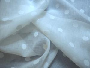 Fin tissu ancien, voile de coton blanc