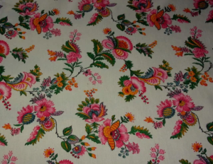 Un tissu ancien jolies fleurs d'indienne