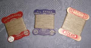 Un lot de 3 cartes anciennes de fil de lin ,  usage et collection