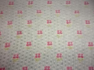 JOLI TISSU ANCIEN FLEURI . TONS FANES