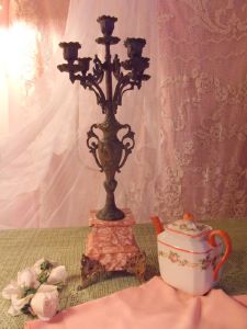 GRAND CANDELABRE ANCIEN, BOUGEOIR