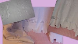 BEAU DRAP  ANCIEN EN LIN. SUPERBE FESTON ET GRAND MONOGRAMME ***