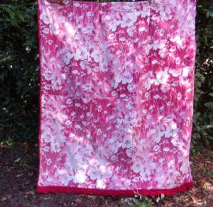 JOli rideau ancien en tissu fleuri, tissu ancien 1900