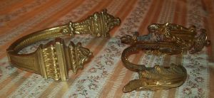  2 Superbes portes embrasses anciens en bronze de style empire