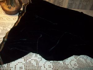 FIN VELOURS NOIR ANCIEN SOUPLE ET SOYEUX   )))