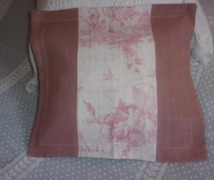 Housse de coussin , tissus anciens, lin et toile de Jouy rose 19 ème, déco shabby, déco romantique