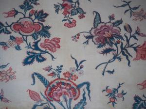 Tissu ancien, grandes fleurs d'indienne