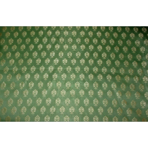 tissu vintage soyeux , motifs d'indienne , fond vert, coussins, sacs, etc...