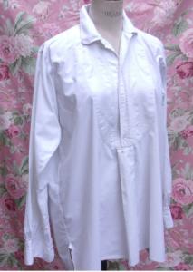 Chemise ancienne d'homme, plastron plissé