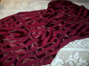  BEAU TISSU ANCIEN SOYEUX