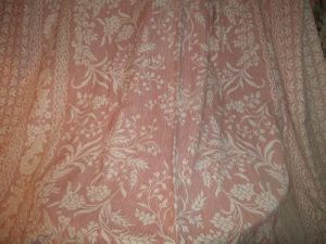  SUPERBE GRAND DESSUS DE LIT PIQUE ANCIEN OU NAPPE   ))))