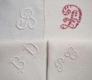 Lot de monogrammes anciens pour créations