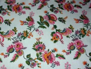 TISSU ANCIEN jolies fleurs d'indienne