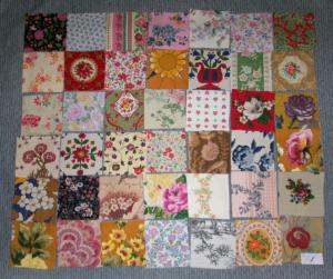   Lot de 42 petits coupons de tissus anciens pour patchwork../