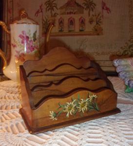  JOLI PORTE COURRIER ANCIEN . SOUVENIR CHAMONIX. COLLECTION . EDELWEISS  db