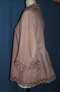 Jolie veste ancienne , 19 ème , broderie main