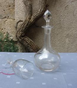 Belle carafe ancienne