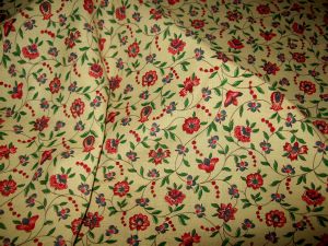 TISSU ANCIEN JOLIES PETITES FLEURS D INDIENNE