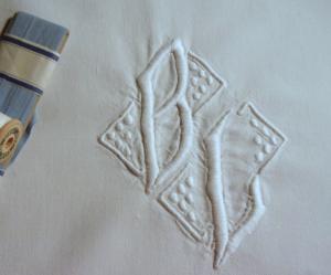 grand monogramme ancien BL