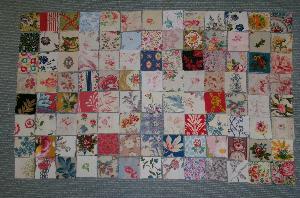 Lot de 104 coupons de tissus anciens pour patchwork créations textiles ,A