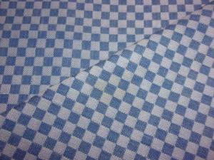  Tissu ancien ou vintage , damiers bleus et blancs ( carreaux)