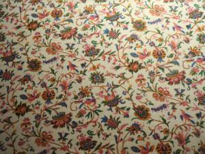 Tissu ancien , fleurs d'indienne et petits oiseaux